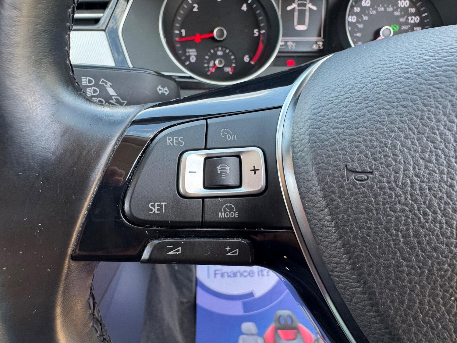 Used Volkswagen Passat 2015 for sale - 76584132: Photo 15