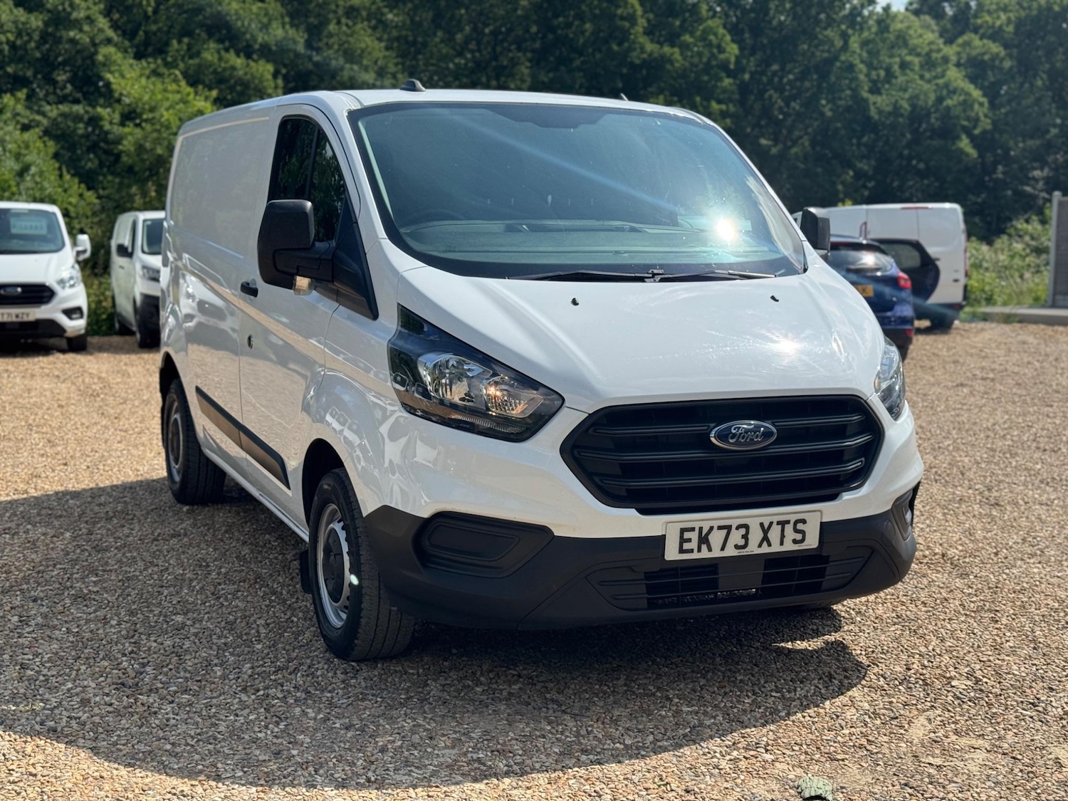 Used Ford Transit Custom for sale - 76996507: Photo 2