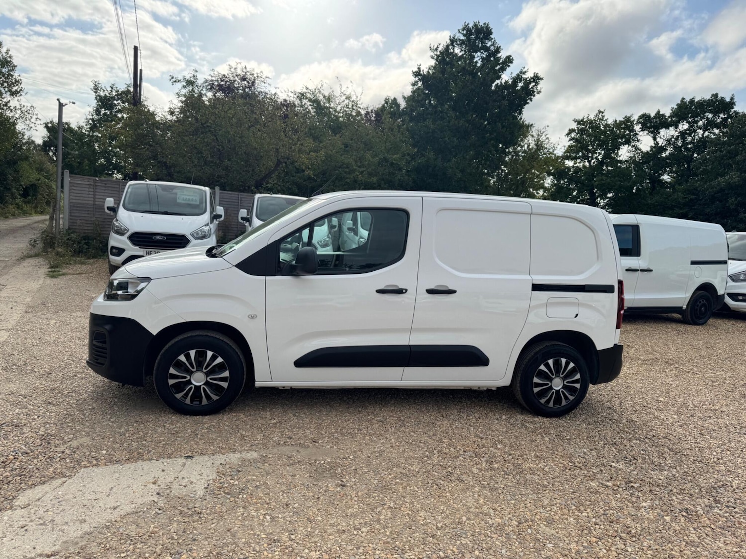 Used Citroen Berlingo 2019 for sale - 76585390: Photo 3