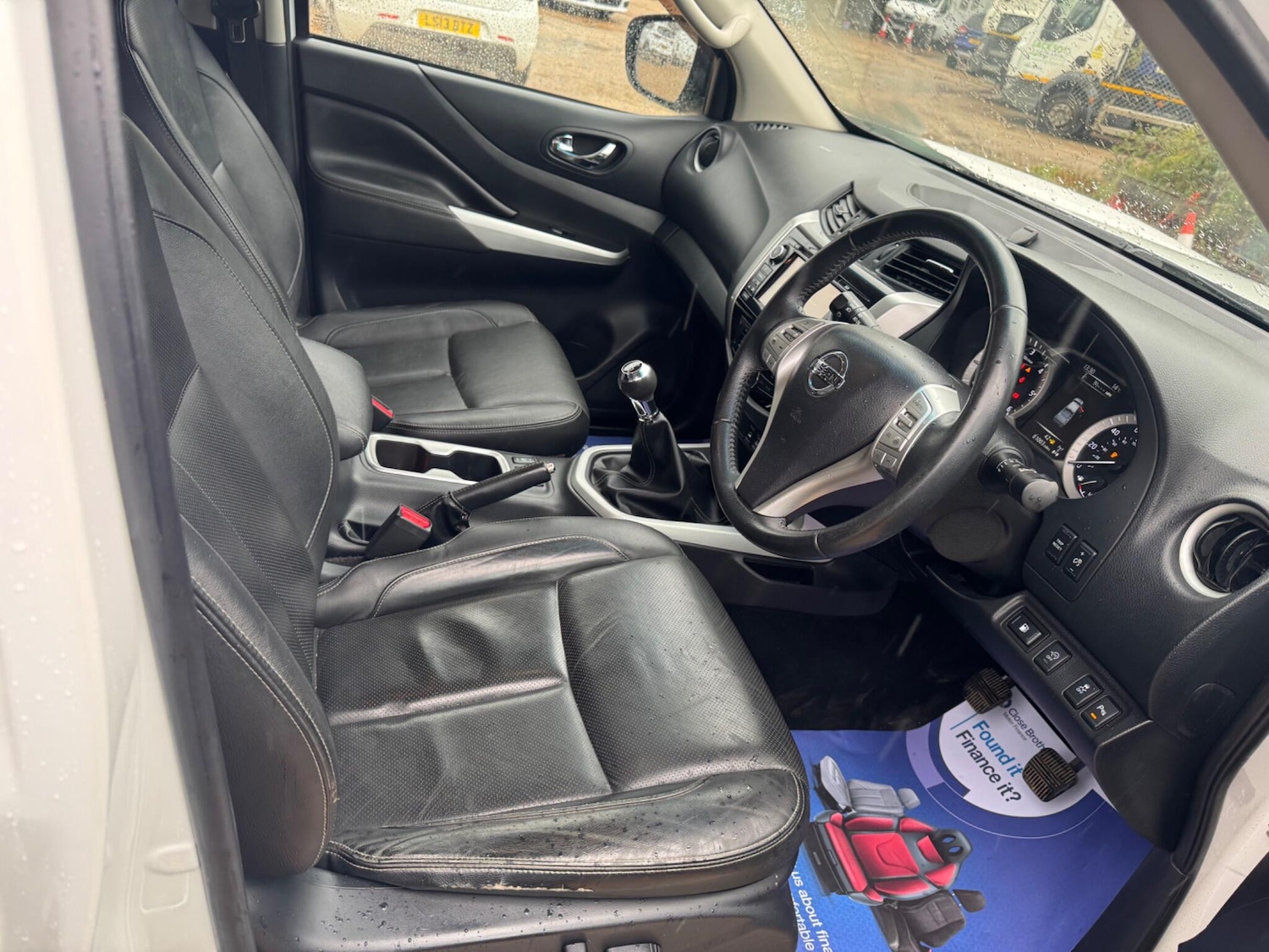 Used Nissan Navara 2017 for sale - 76585413: Photo 10