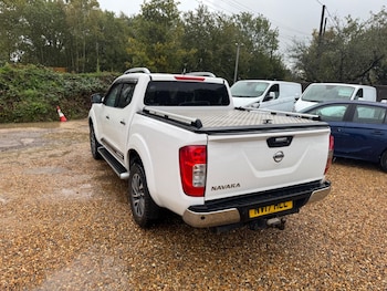 Used Nissan Navara 2017 for sale - 76585413: Photo