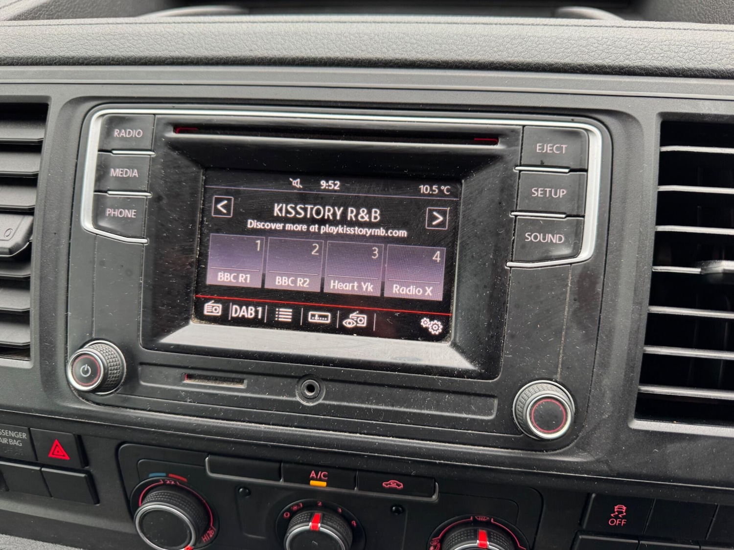 Used Volkswagen Transporter 2019 for sale - 76765772: Photo 25