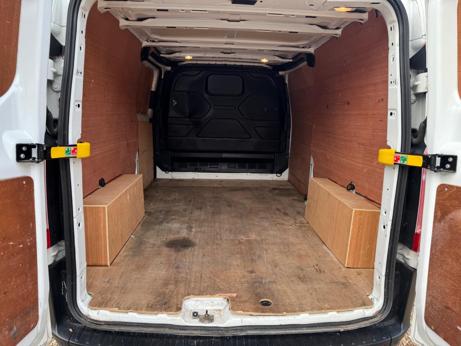 Used Ford Transit Custom 2022 for sale - 76585446: Photo 15