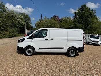 Used Ford Transit Custom 2023 for sale - 76585385: Photo