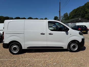 Used Vauxhall Vivaro 2023 for sale - 76584567: Photo