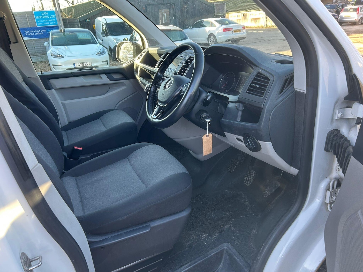 Used Volkswagen Transporter 2019 for sale - 77052518: Photo 13