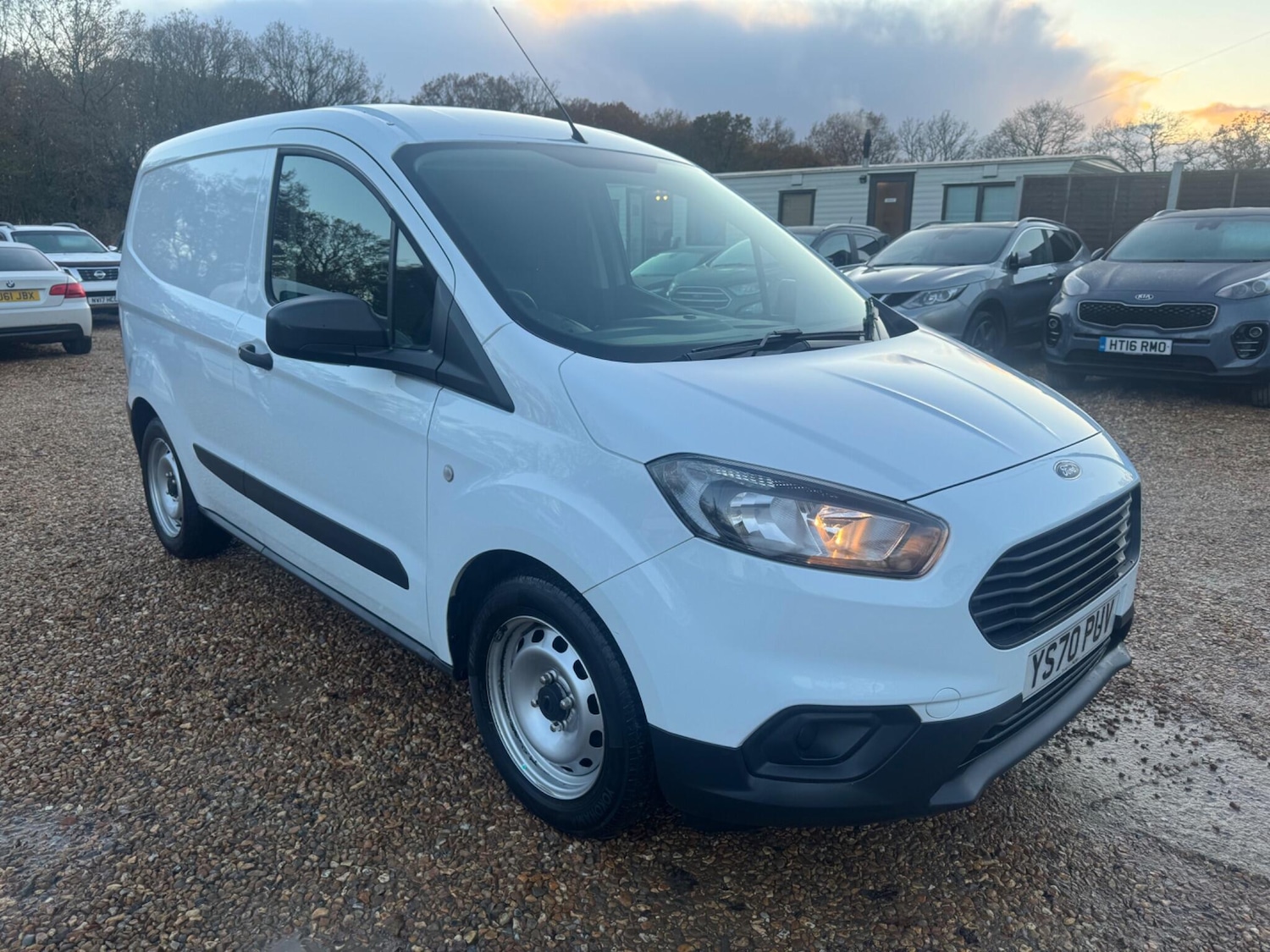 Used Ford Transit Courier 2020 for sale - 76801180: Photo 9