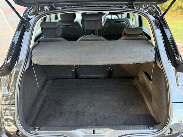 Used Citroen C4 Picasso 2015 for sale - 76281470: Photo 11