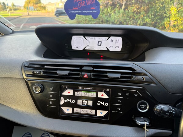 Used Citroen C4 Picasso 2015 for sale - 76281470: Photo 17