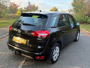Used Citroen C4 Picasso 2015 for sale - 76281470: Photo