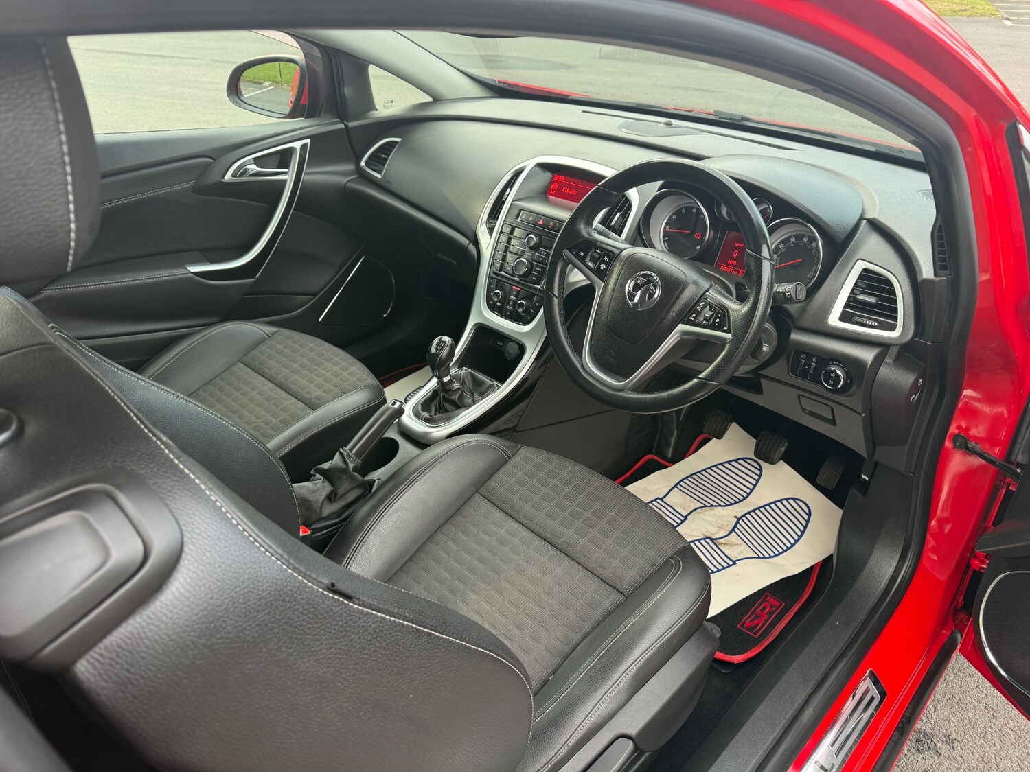 Used Vauxhall Astra GTC 2013 for sale - 77938622: Photo 7