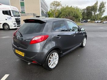Used Mazda Mazda2 2014 for sale - 79570359: Photo