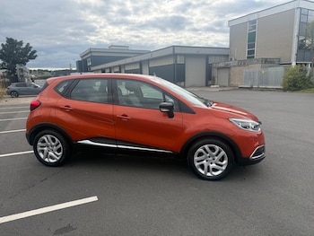 Used Renault Captur 2017 for sale - 79460044: Photo