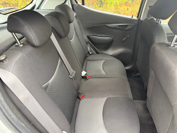 Used Vauxhall Viva 2016 for sale - 76274869: Photo 11