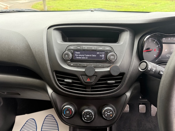 Used Vauxhall Viva 2016 for sale - 76274869: Photo 9