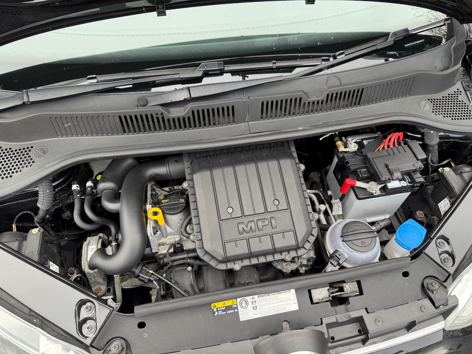 Used Volkswagen up! 2016 for sale - 76682528: Photo 16