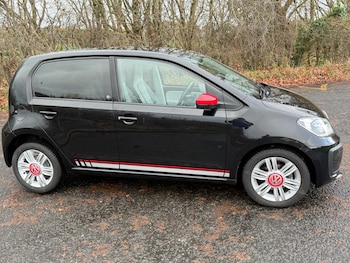 Used Volkswagen up! 2016 for sale - 76682528: Photo