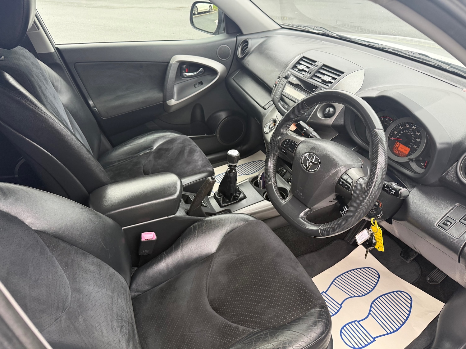 Used Toyota RAV4 2011 for sale - 77504365: Photo 13