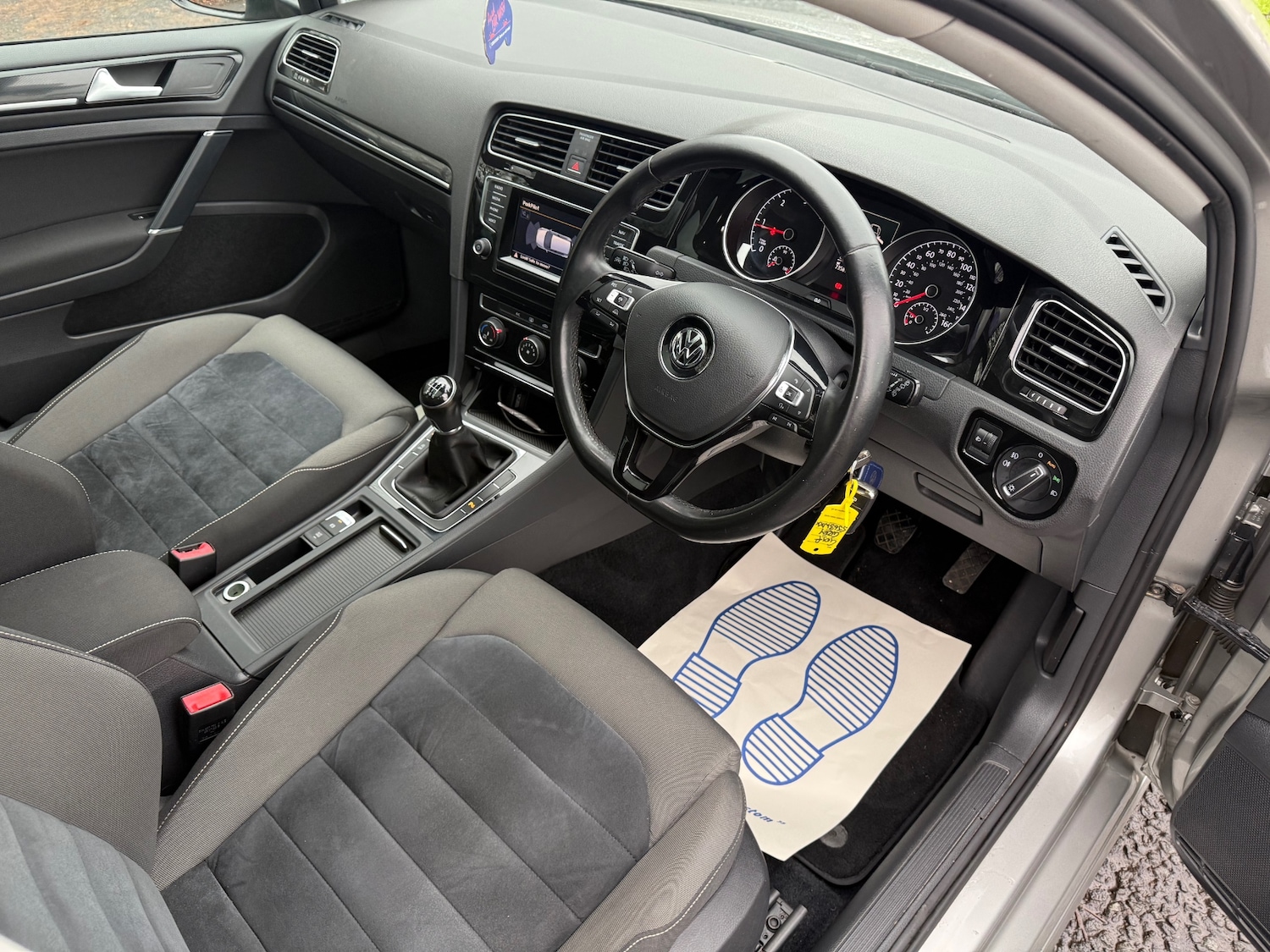 Used Volkswagen Golf 2013 for sale - 76707597: Photo 11
