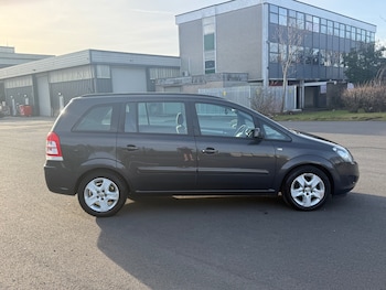 Used Vauxhall Zafira 2013 for sale - 77954106: Photo