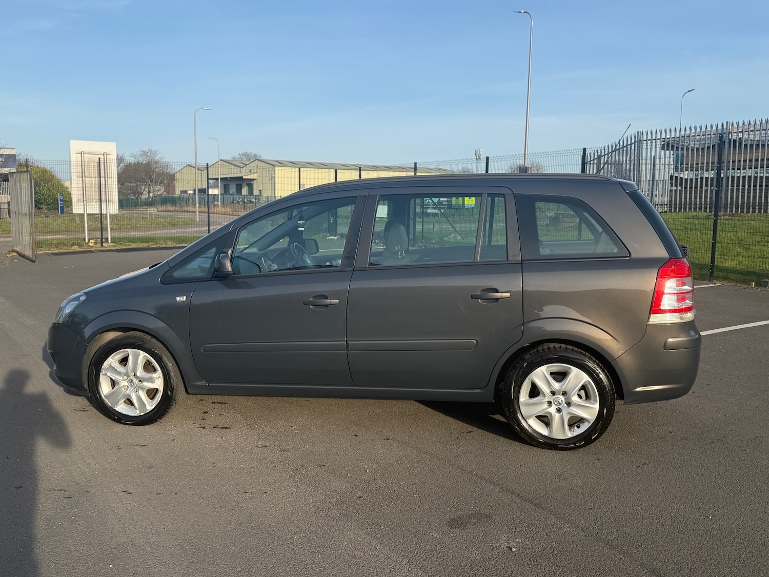 Used Vauxhall Zafira 2013 for sale - 77954106: Photo 6