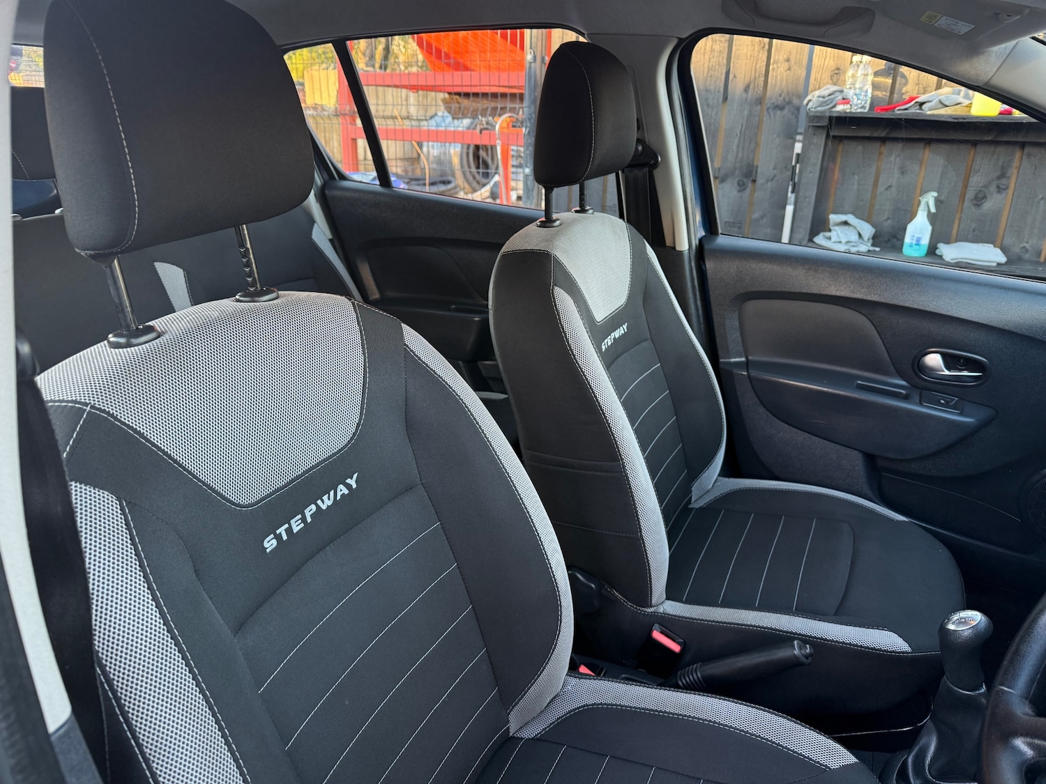 Used Dacia Sandero Stepway 2019 for sale - 76643719: Photo 7