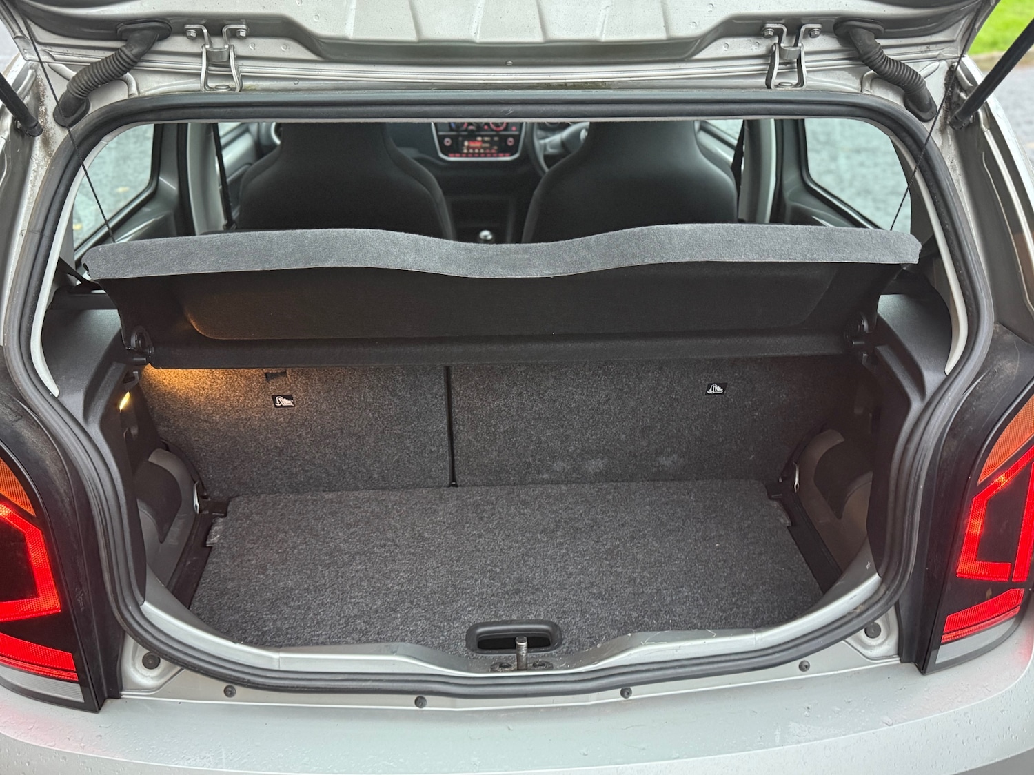 Used Volkswagen up! 2017 for sale - 76415980: Photo 6