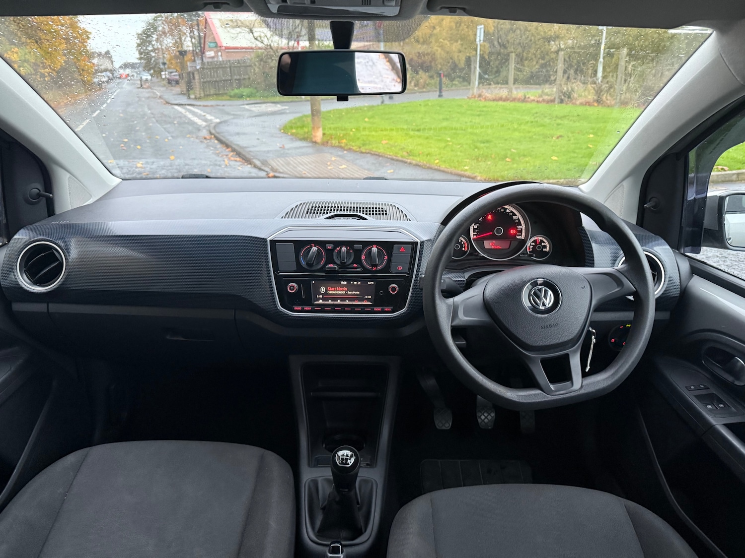 Used Volkswagen up! 2017 for sale - 76415980: Photo 7