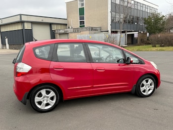 Used Honda Jazz 2009 for sale - 77762633: Photo