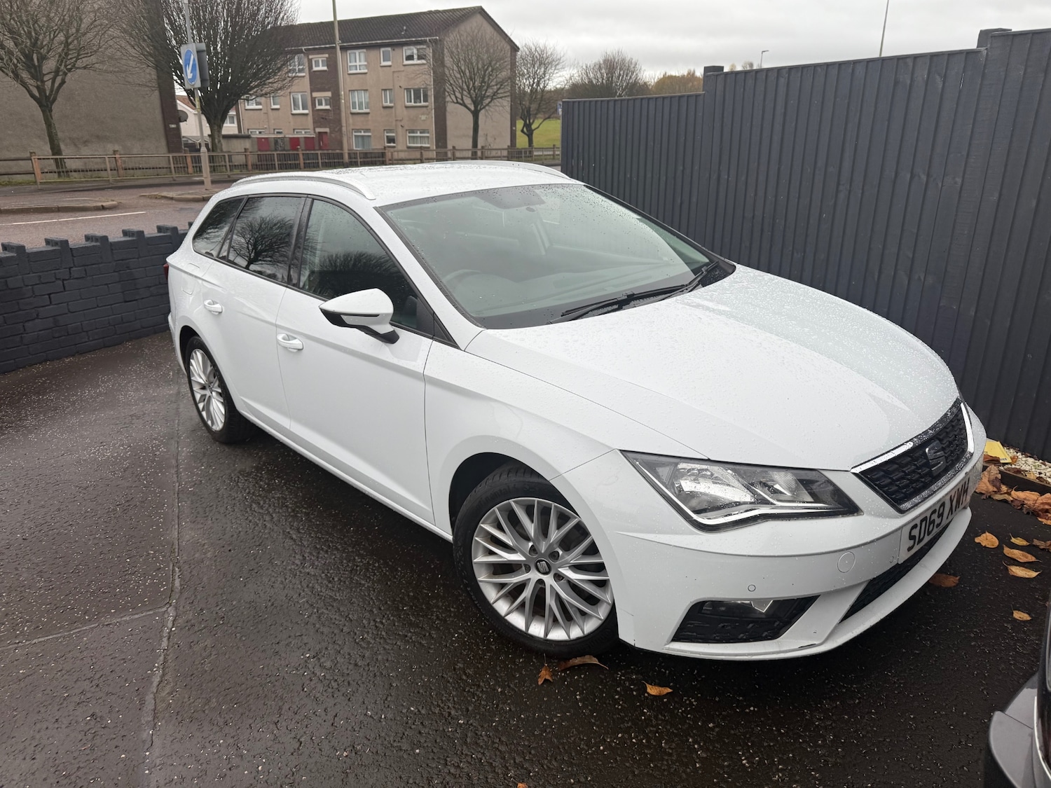 Used SEAT Leon 2019 for sale - 76520917: Photo 1