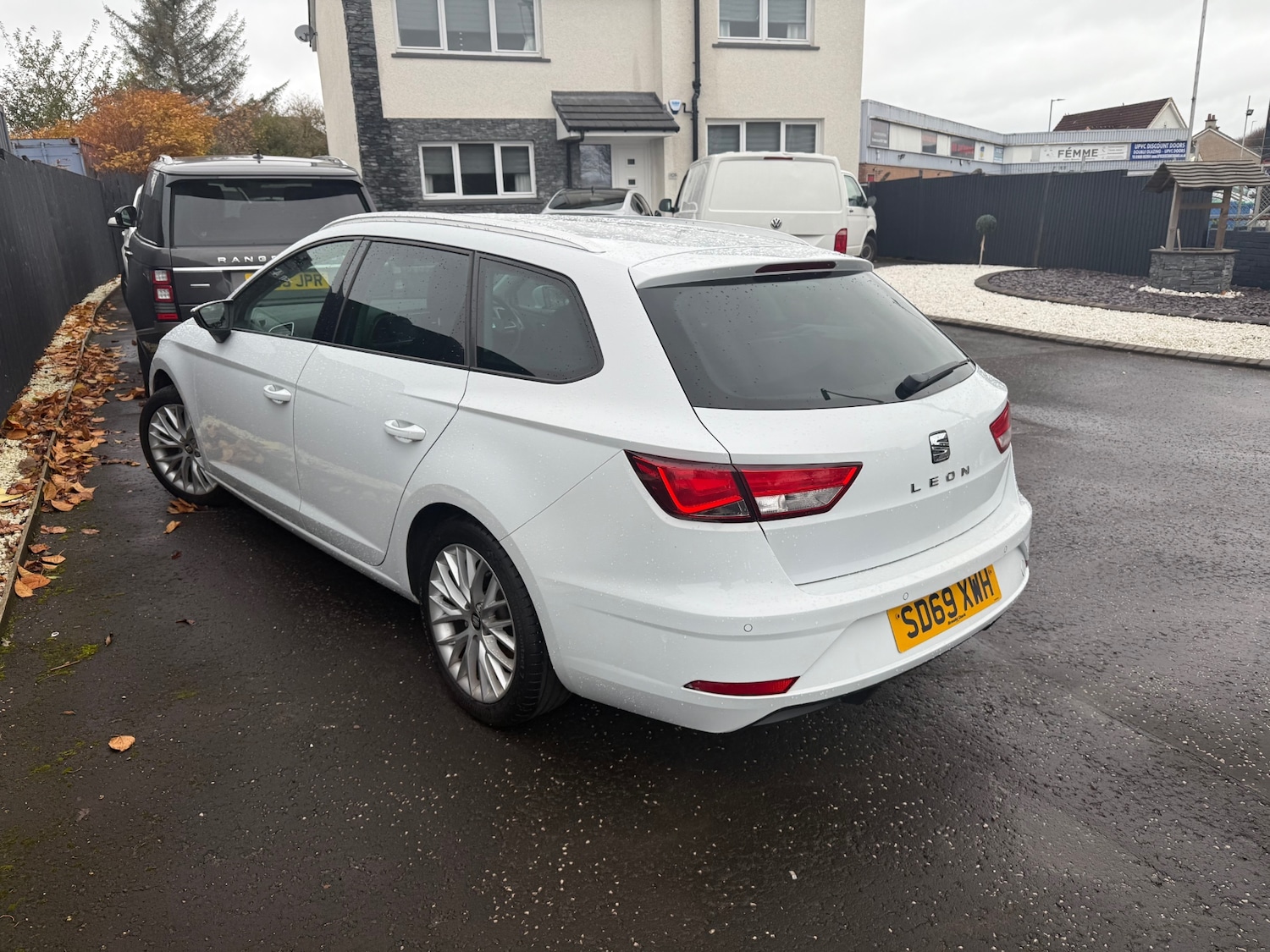 Used SEAT Leon 2019 for sale - 76520917: Photo 2