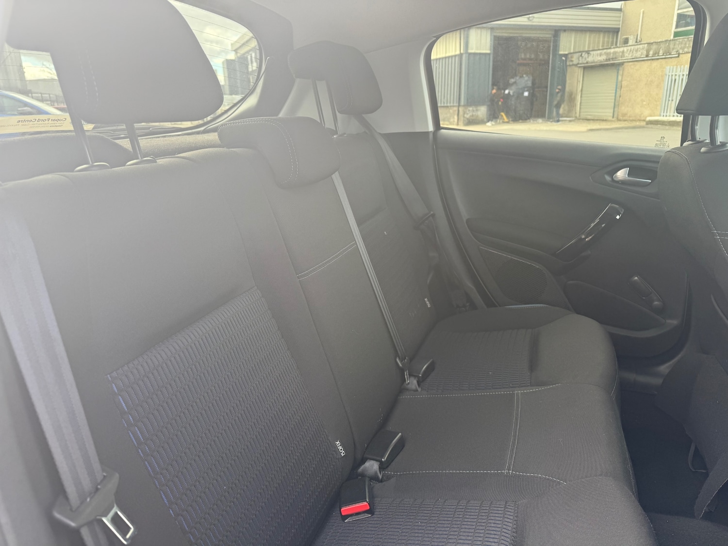 Used Peugeot 208 2014 for sale - 78085029: Photo 6