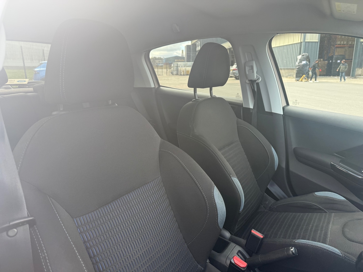 Used Peugeot 208 2014 for sale - 78085029: Photo 8