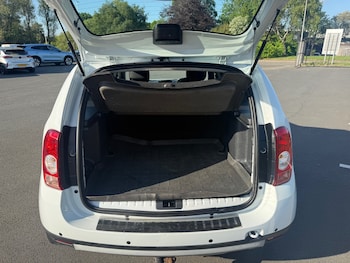 Used Dacia Duster 2015 for sale - 78703654: Photo