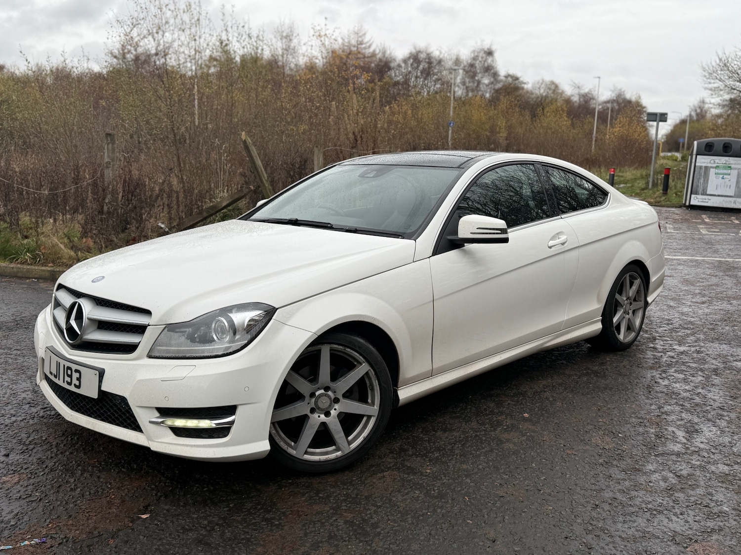 Used Mercedes-Benz C Class 2014 for sale - 76707484: Photo 1