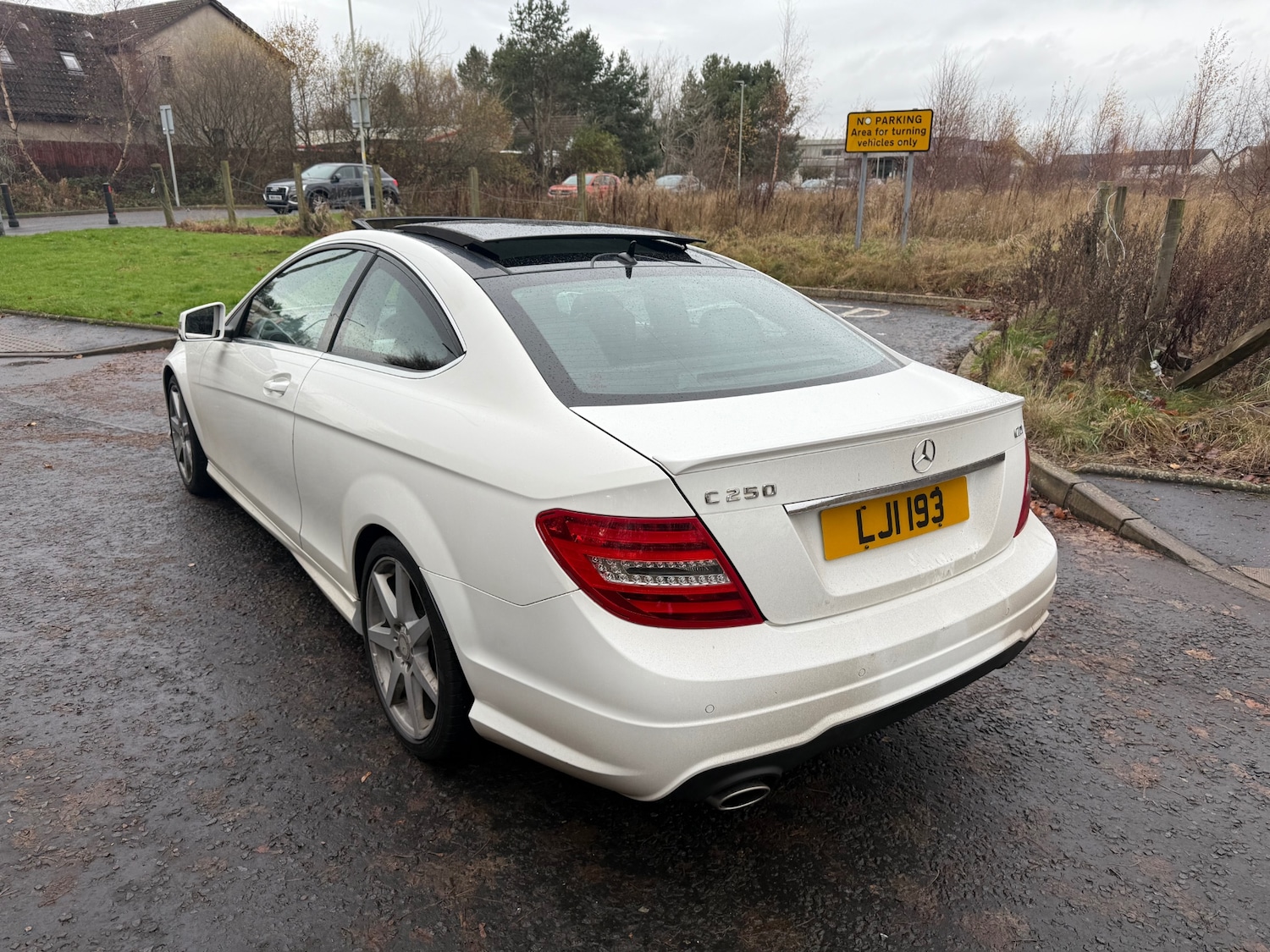Used Mercedes-Benz C Class 2014 for sale - 76707484: Photo 7