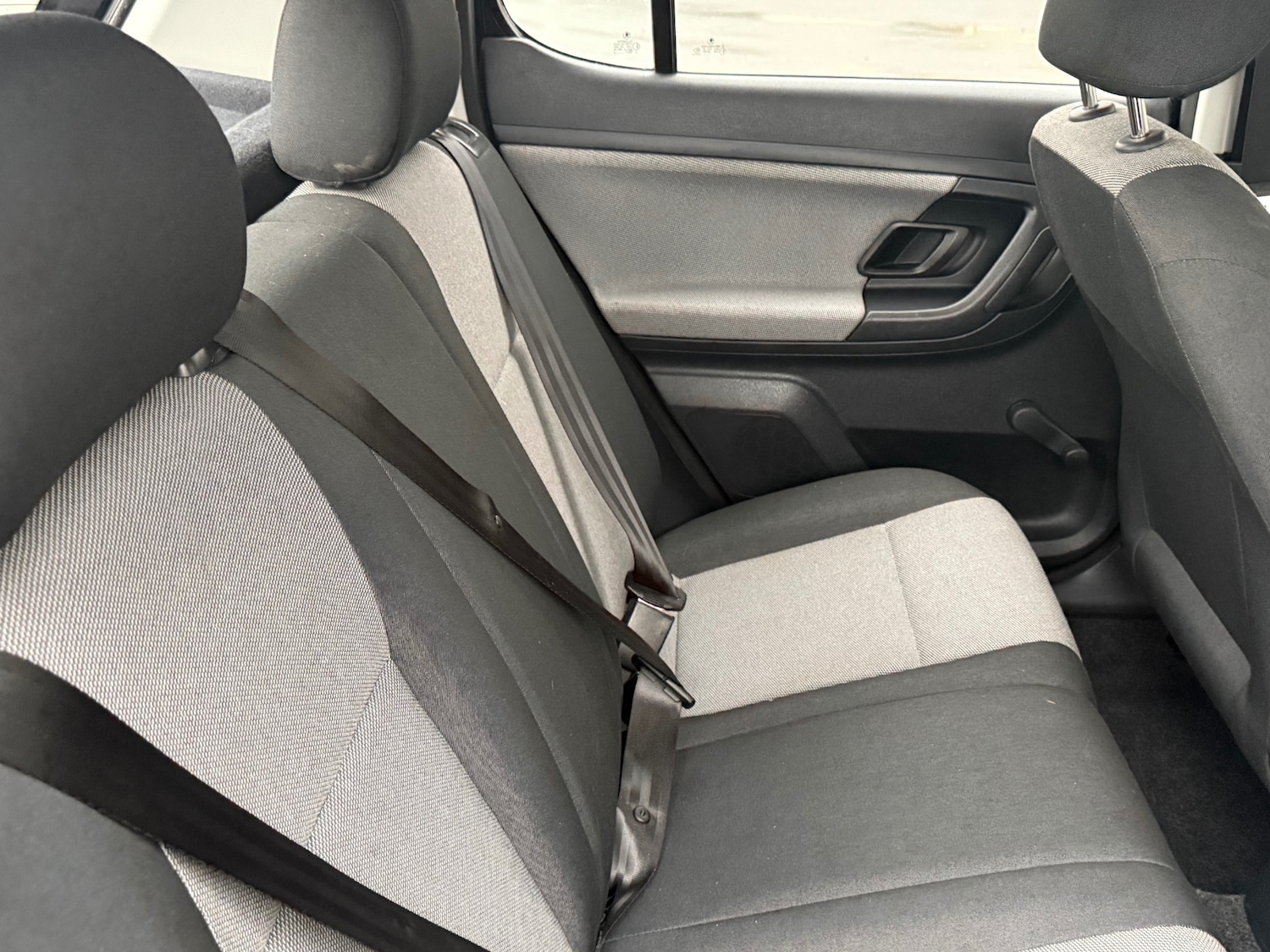 Used Skoda Fabia 2014 for sale - 77339814: Photo 8