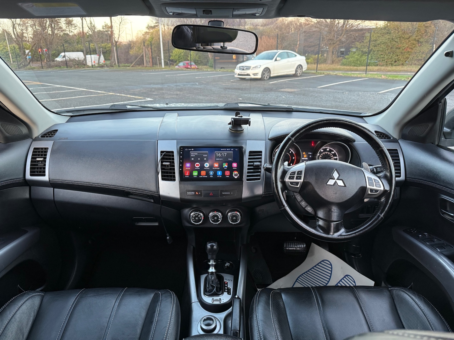 Used Mitsubishi Outlander 2010 for sale - 76921987: Photo 11