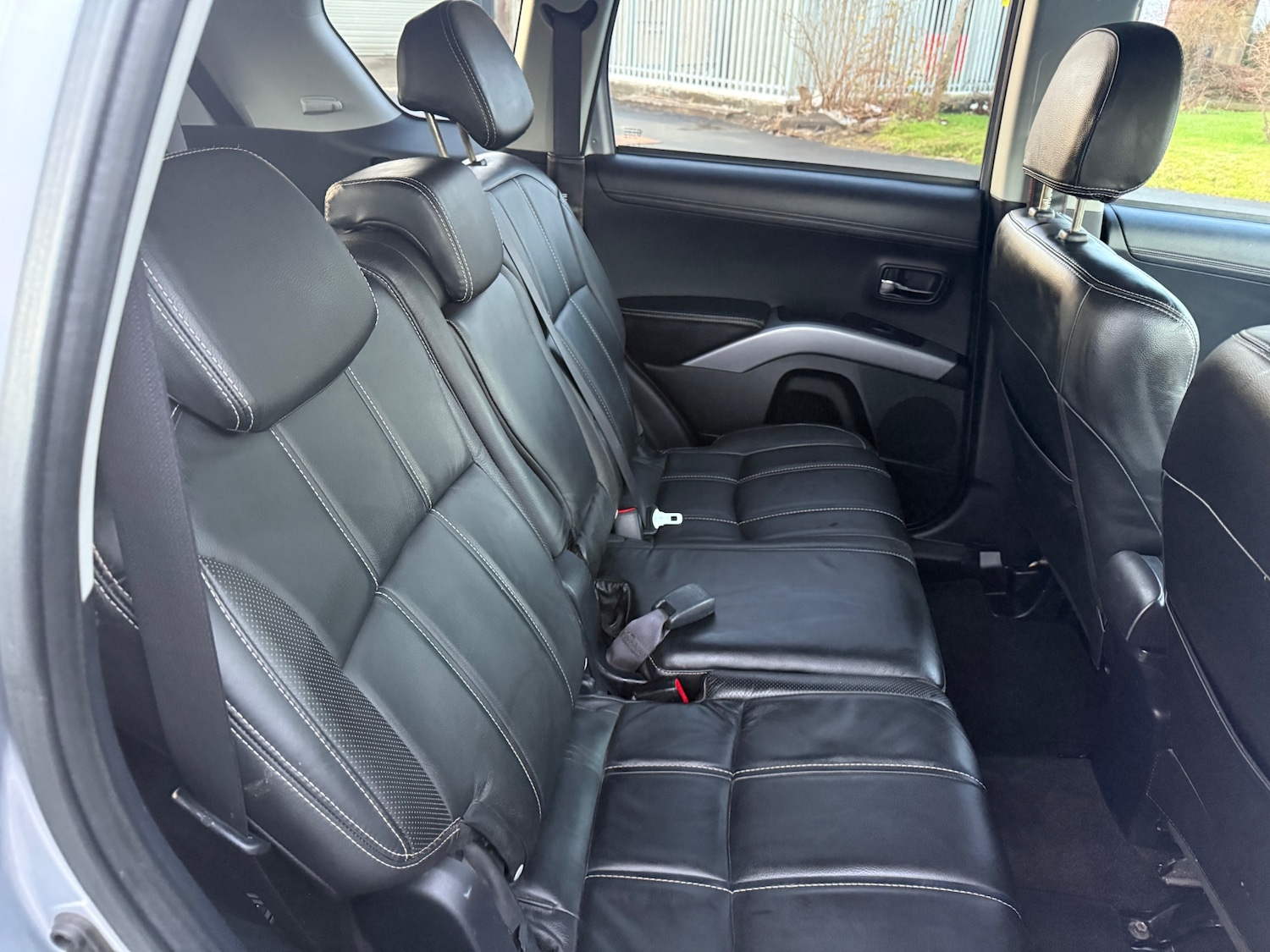 Used Mitsubishi Outlander 2010 for sale - 76921987: Photo 9