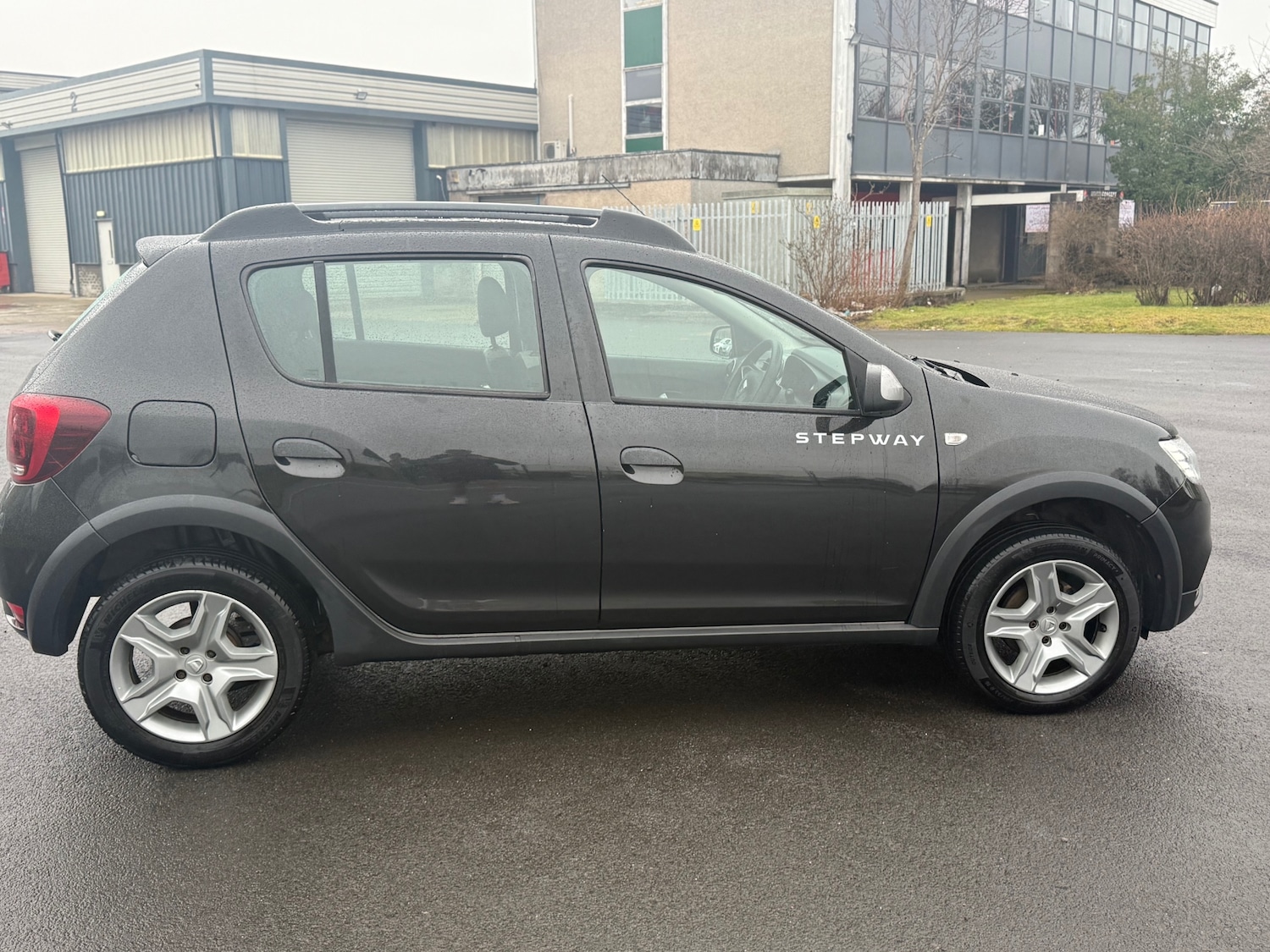 Used Dacia Sandero Stepway 2018 for sale - 77762667: Photo 14