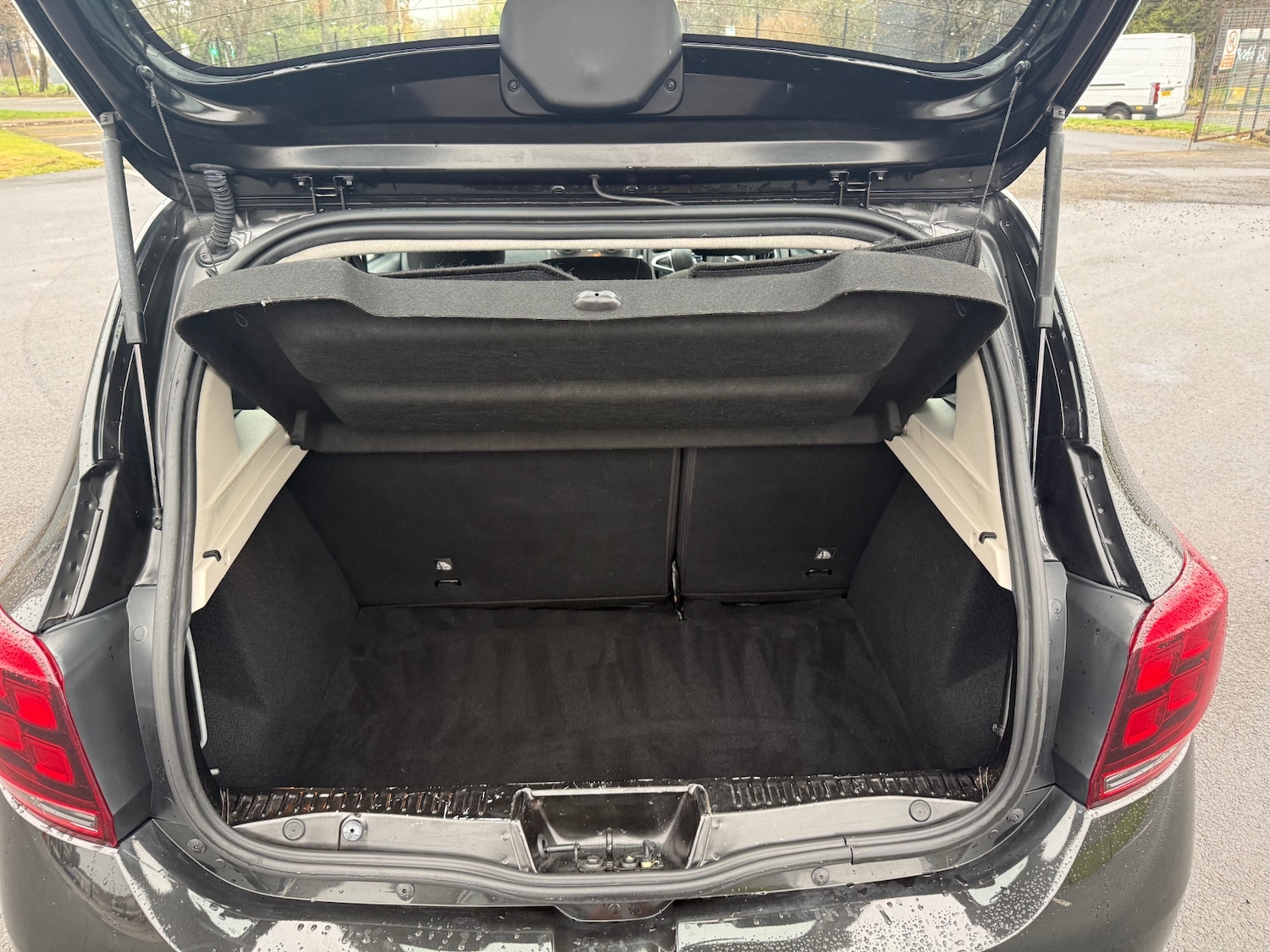 Used Dacia Sandero Stepway 2018 for sale - 77762667: Photo 6