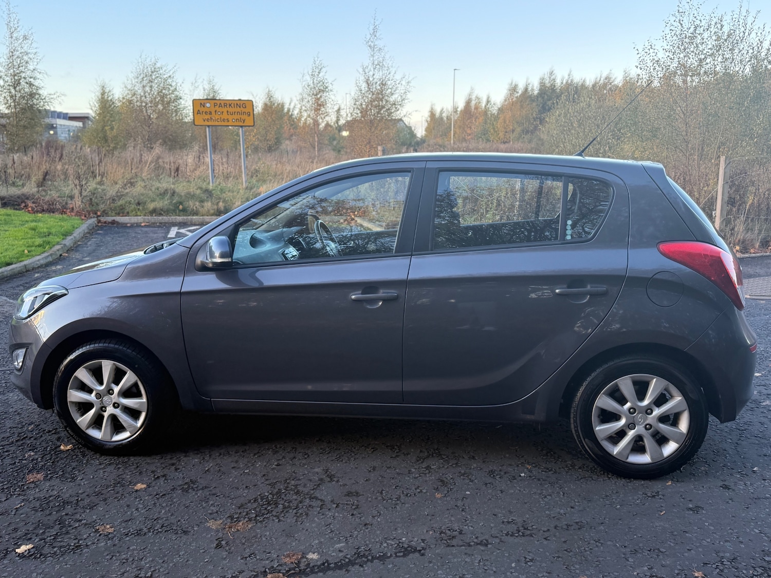 Used Hyundai i20 2014 for sale - 76384299: Photo 6