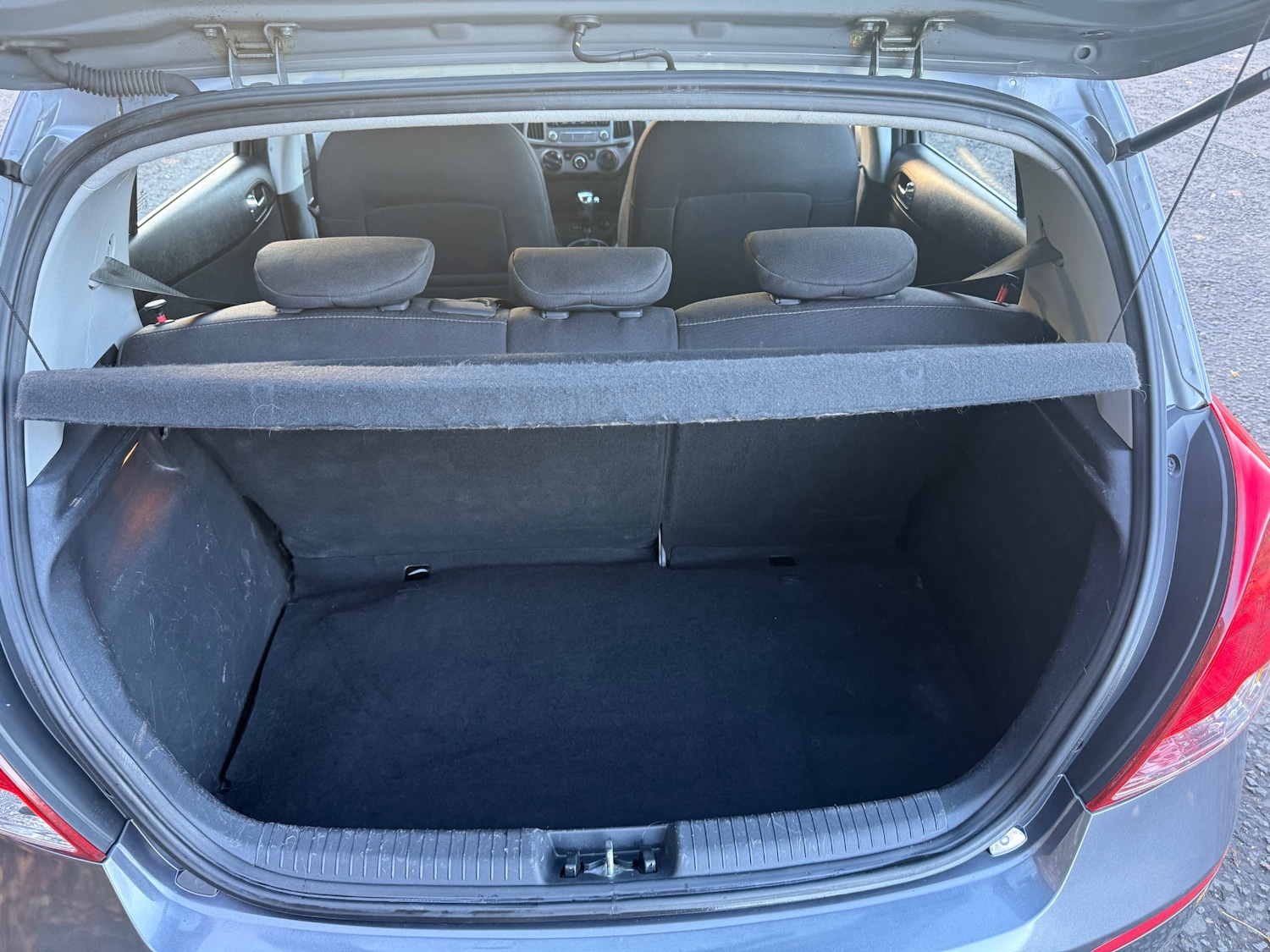 Used Hyundai i20 2014 for sale - 76384299: Photo 9