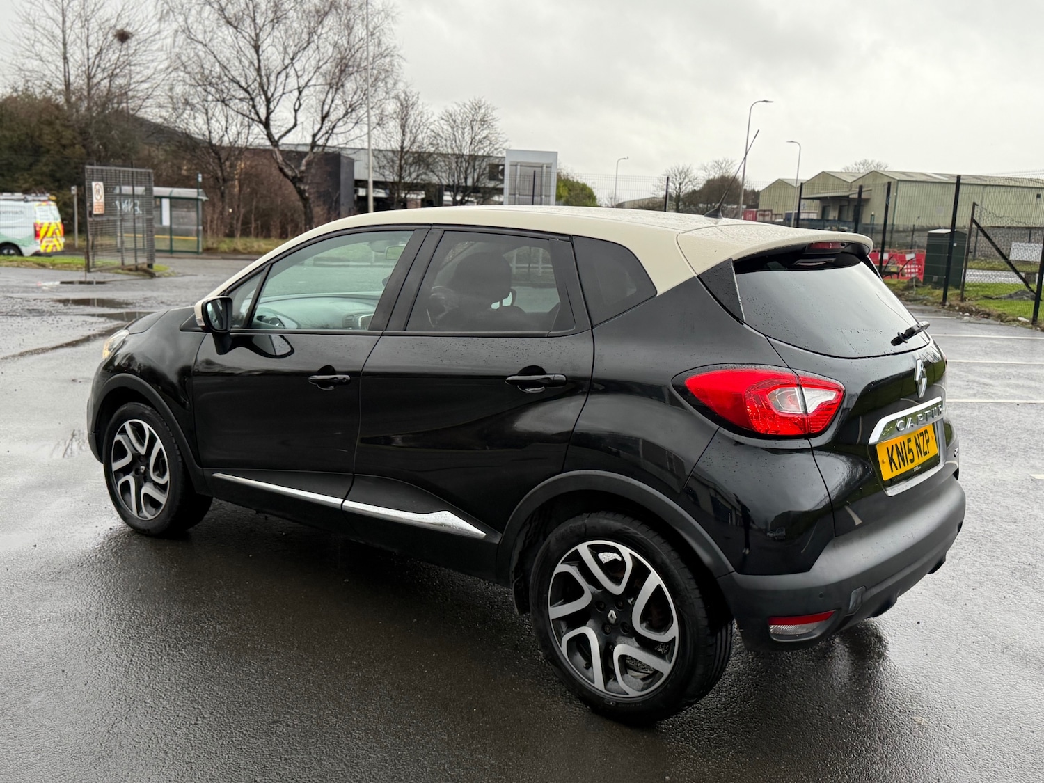 Used Renault Captur 2015 for sale - 77340099: Photo 5