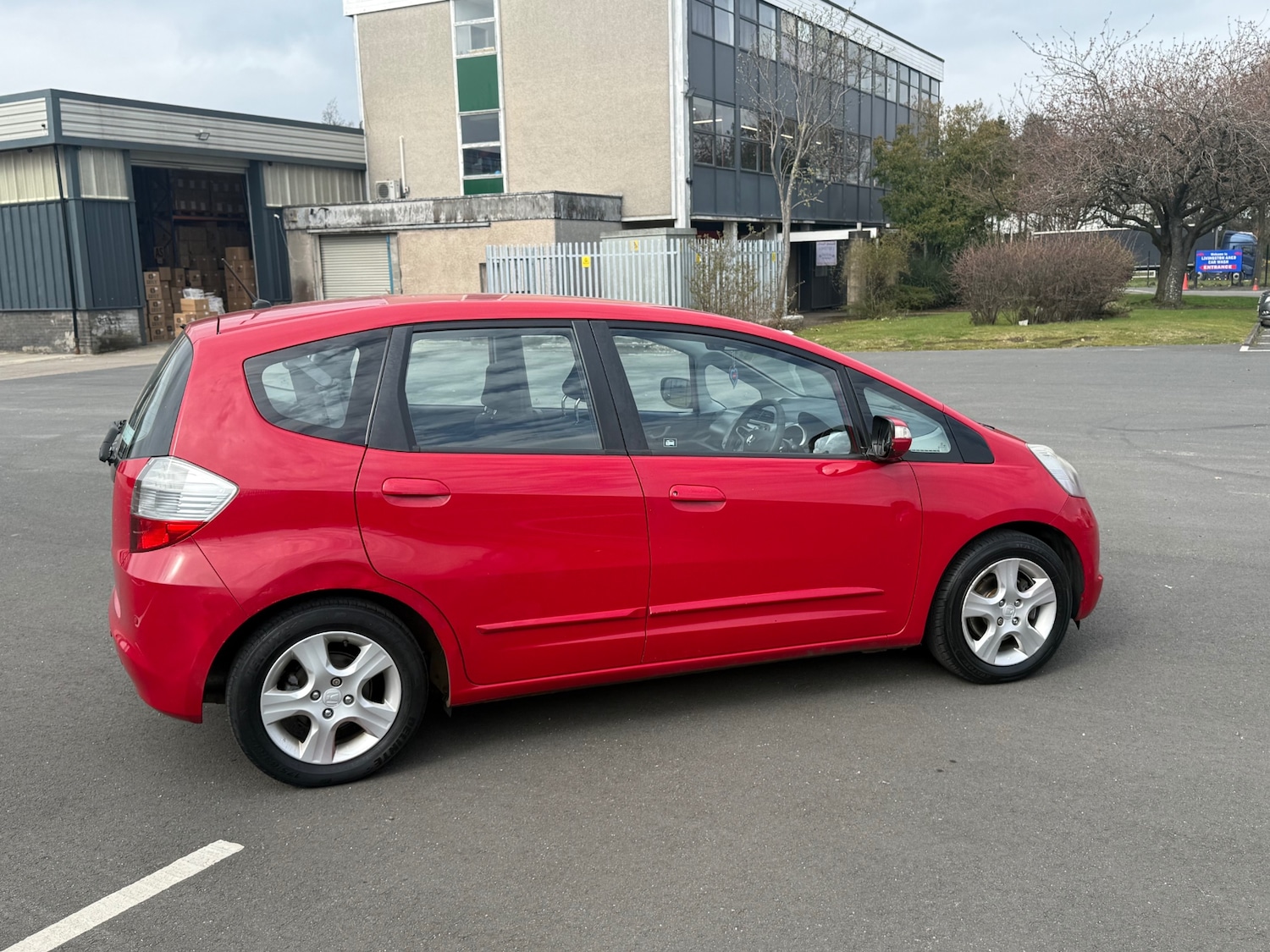 Used Honda Jazz 2010 for sale - 78162756: Photo 3