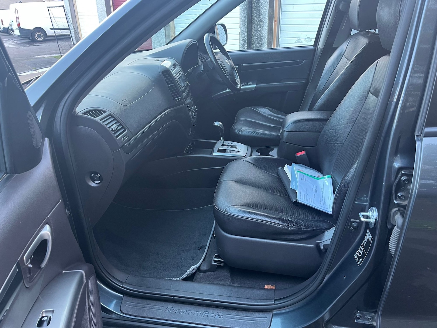 Used Hyundai Santa Fe 2012 for sale - 76594592: Photo 11