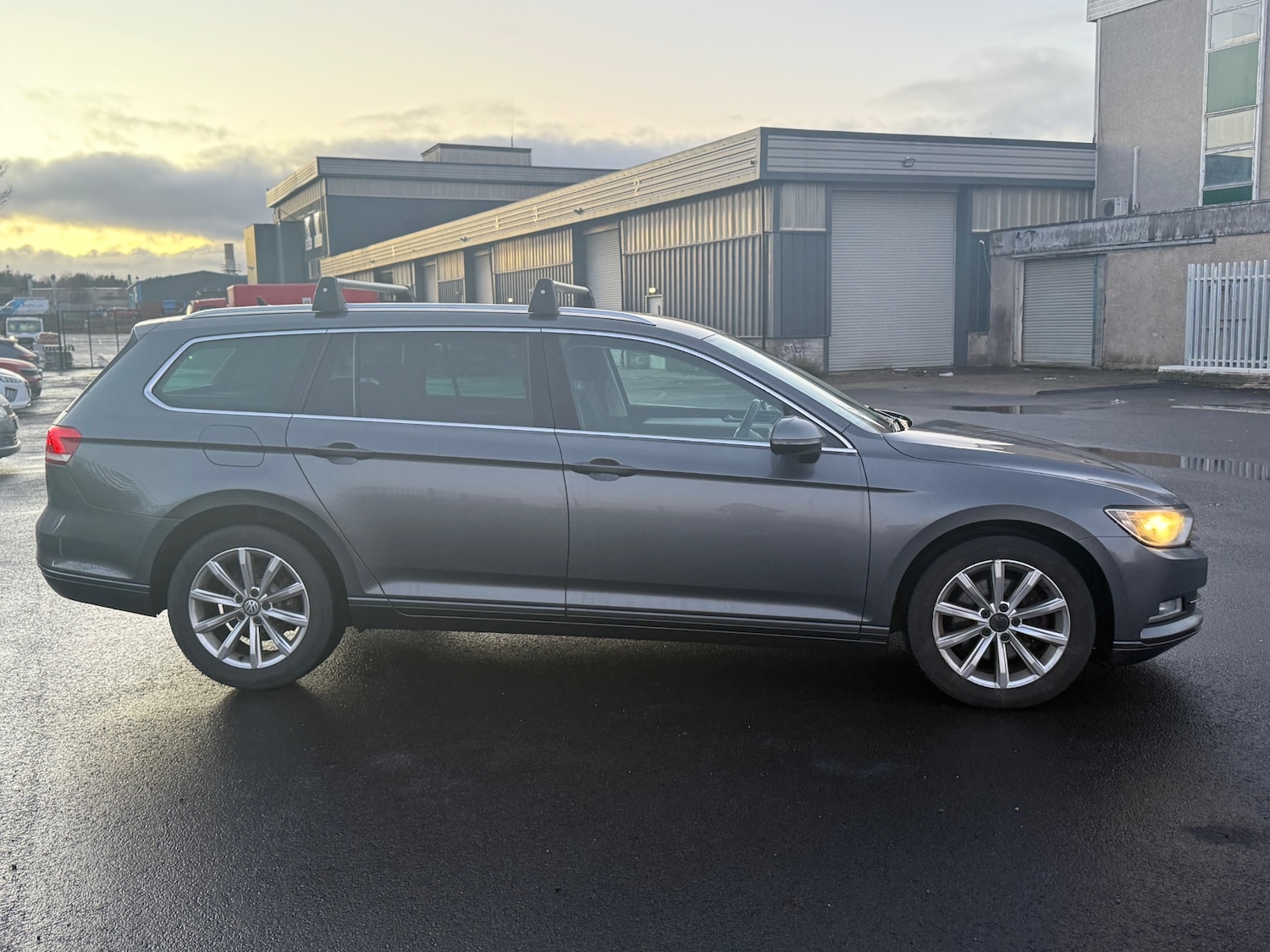 Used Volkswagen Passat 2015 for sale - 77190327: Photo 3