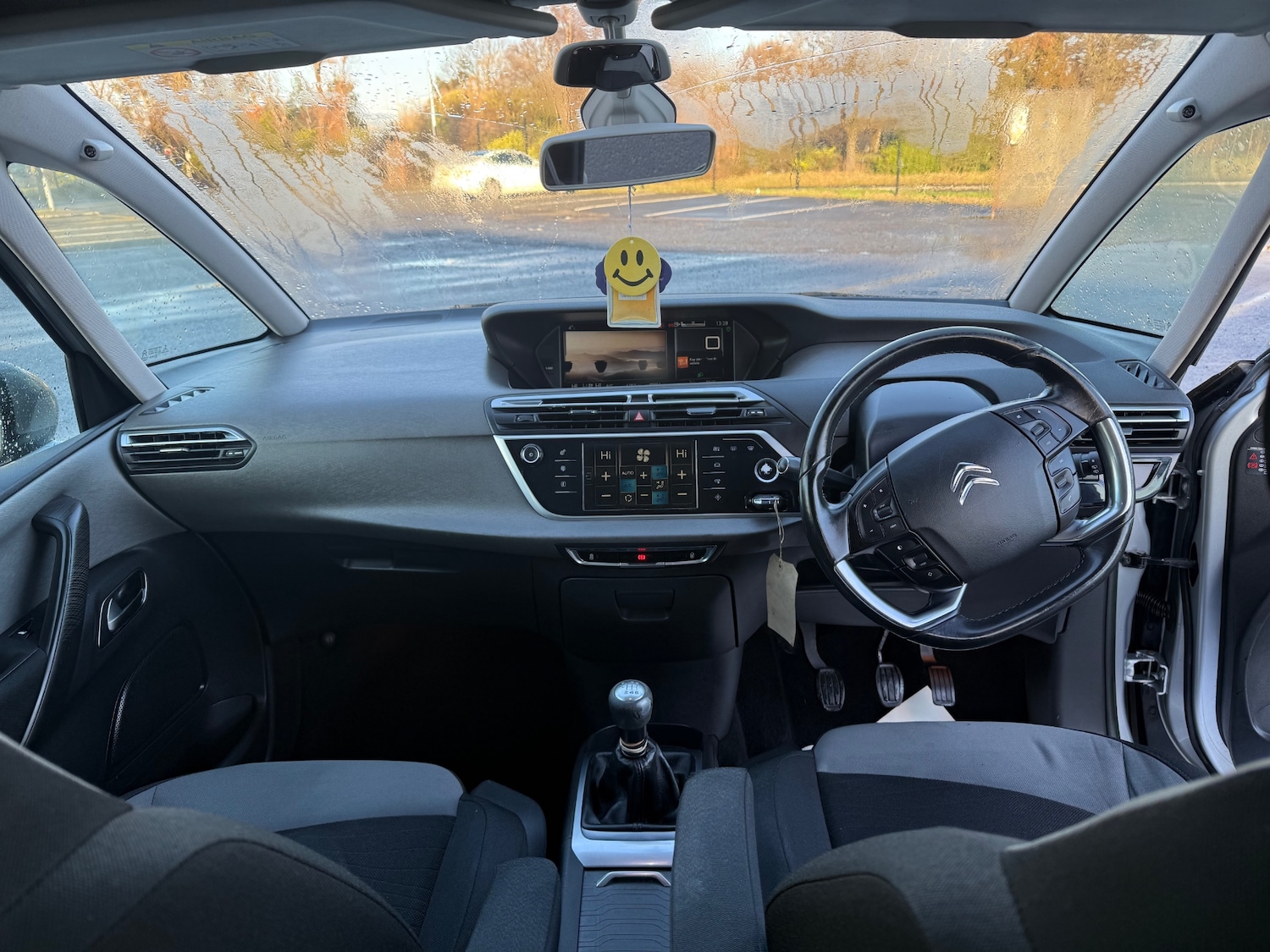 Used Citroen C4 Picasso 2014 for sale - 77183287: Photo 10