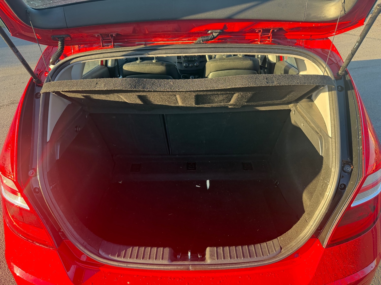 Used Hyundai i30 2010 for sale - 77779079: Photo 7