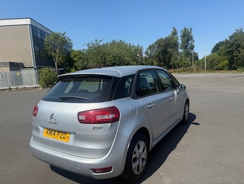 Used Citroen C4 Picasso 2014 for sale - 79201345: Photo